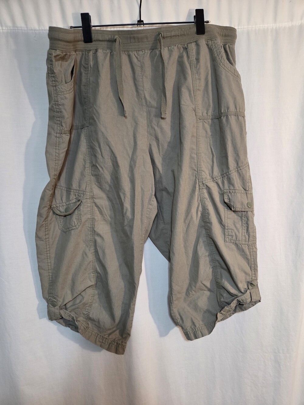 Arie By Ariella 2X Light Olive Green Cargo Capri Length Pants 100% Cotton